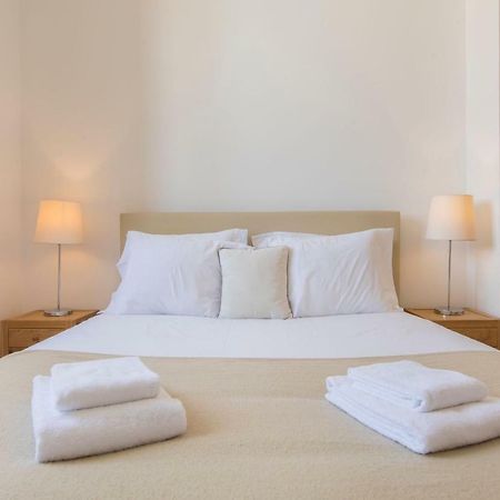 Lovelystay - Sunny Santa Catarina II Lisboa Exterior foto