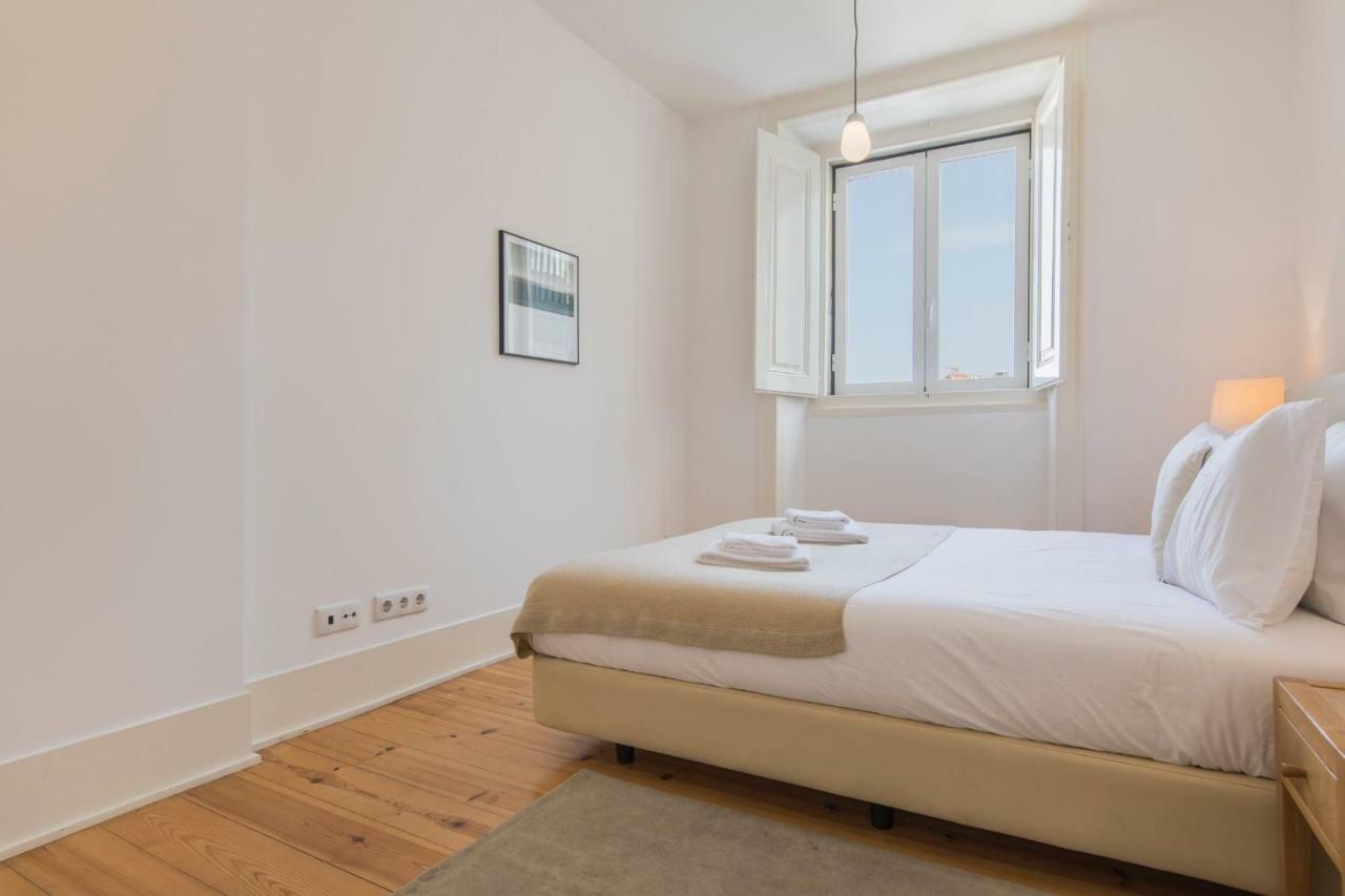 Lovelystay - Sunny Santa Catarina II Lisboa Exterior foto